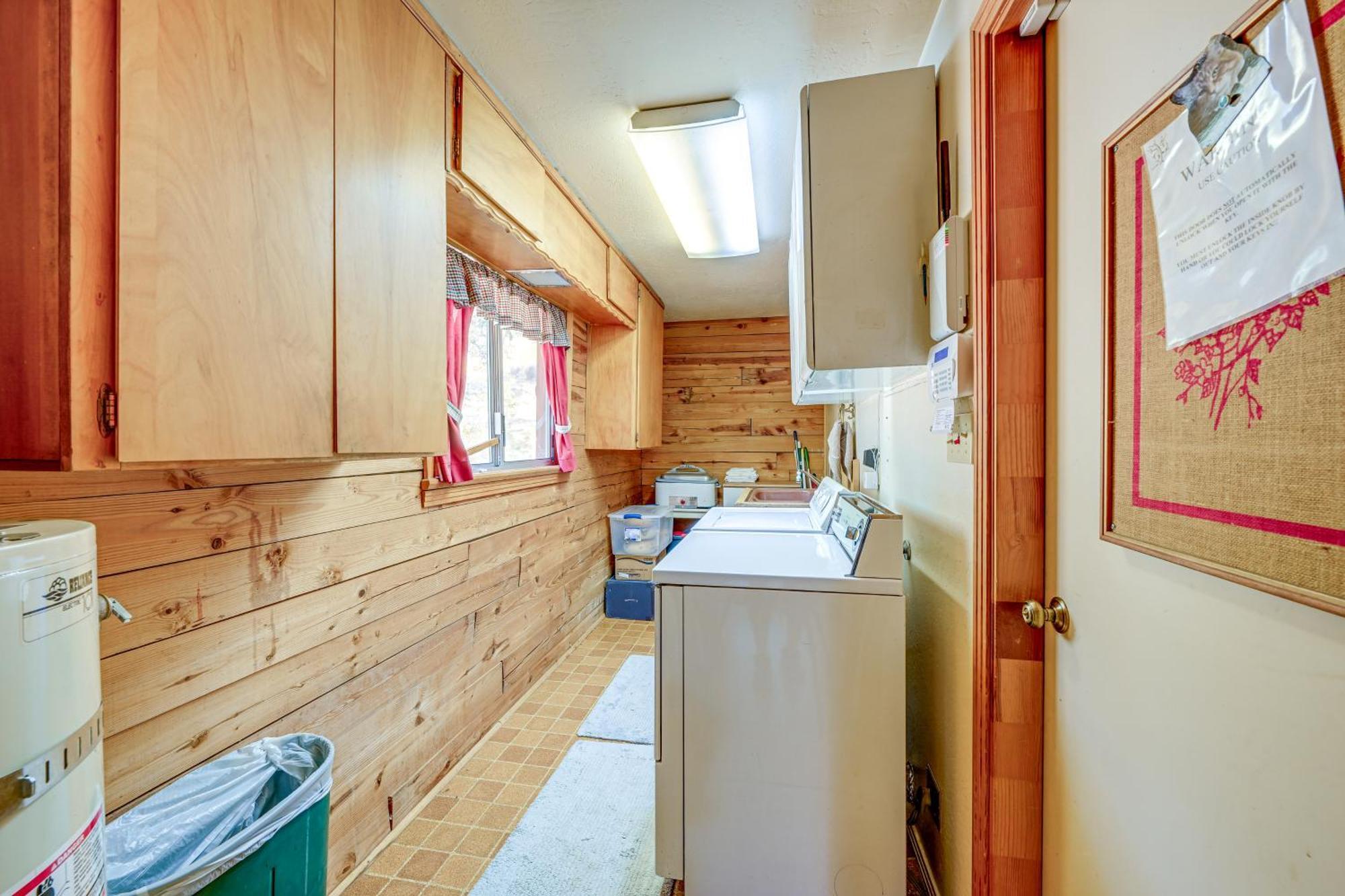 Cozy Family-Friendly Badger Retreat With Fireplace! Екстериор снимка