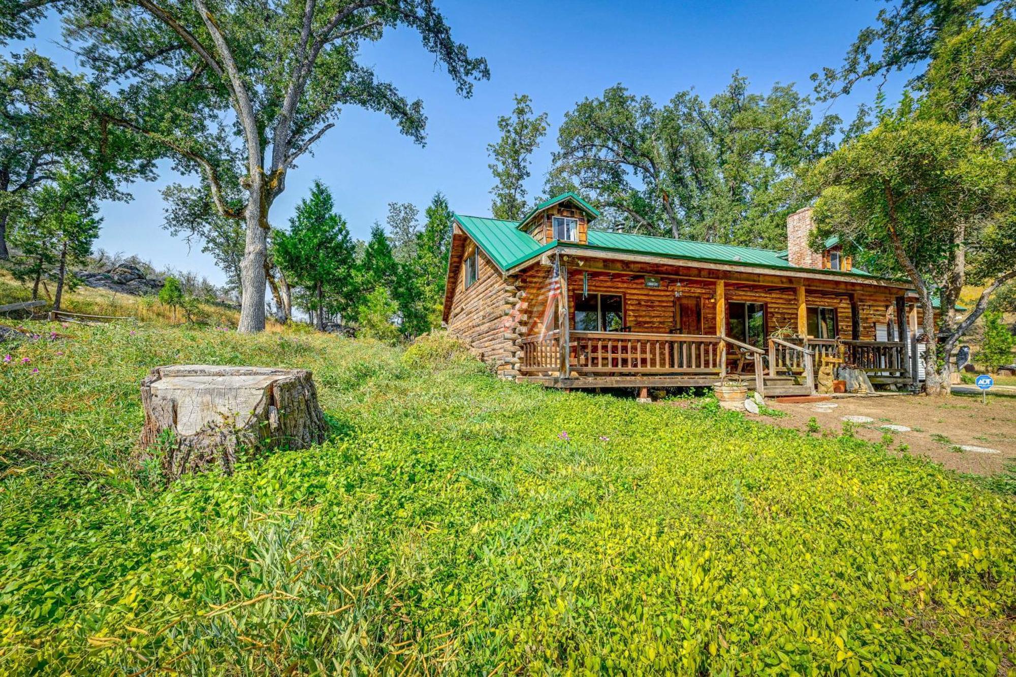 Cozy Family-Friendly Badger Retreat With Fireplace! Екстериор снимка